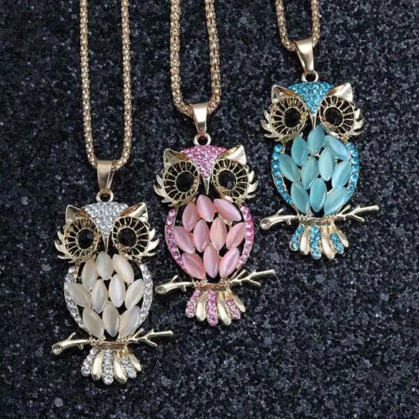 Golden Owl Pendance Necklace for Lady